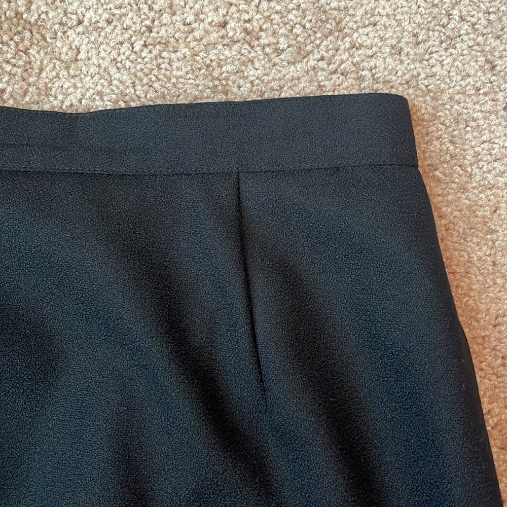 En Avance Wool Pencil Skirt - Picture 2 of 6
